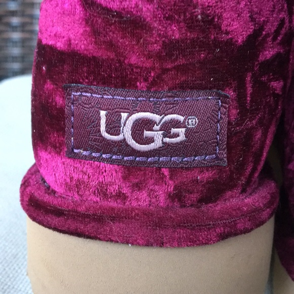 Crushed Fig Velvet Uggs 10 - Picture 5 of 8